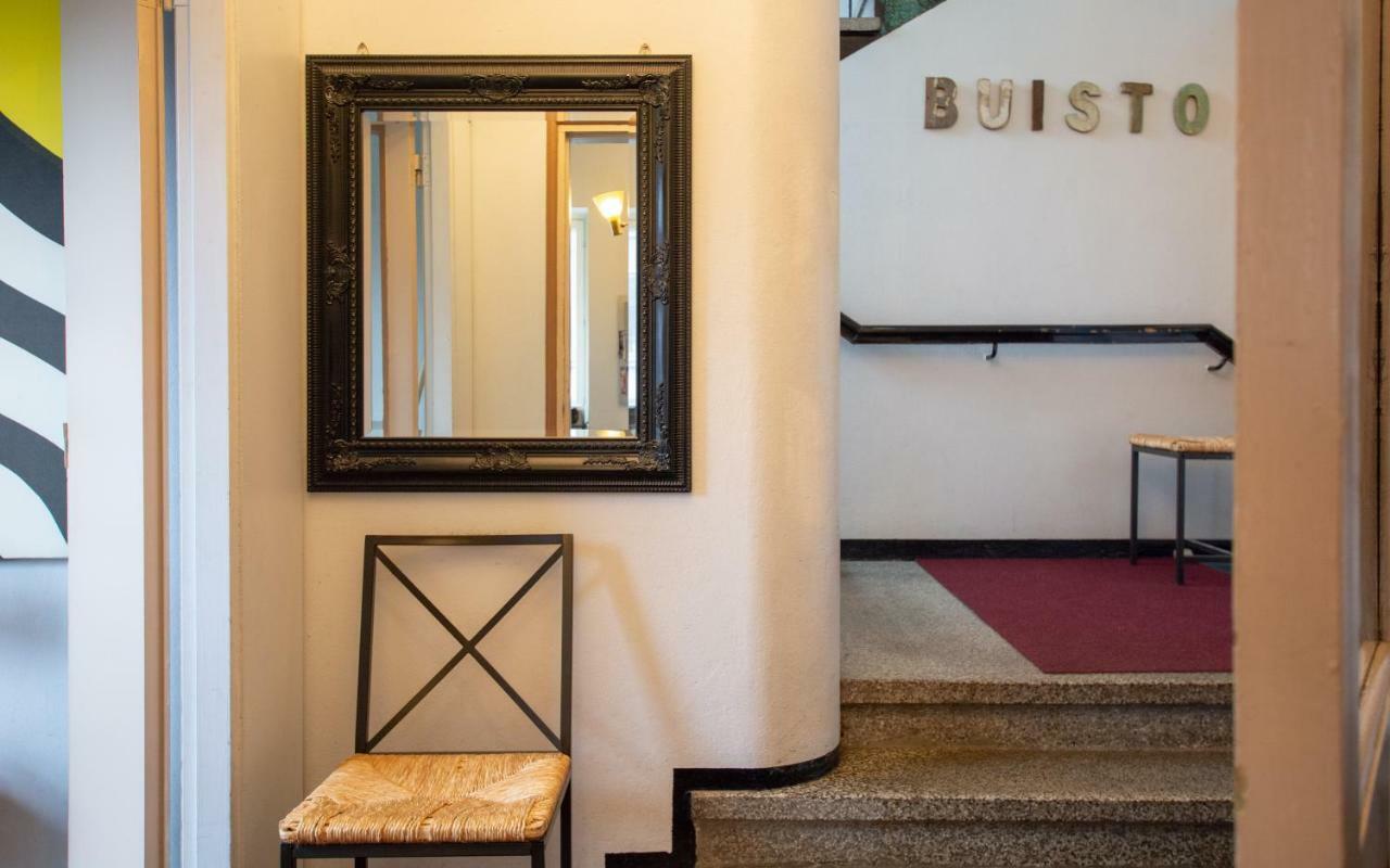 פורי Hostel Buisto מראה חיצוני תמונה
